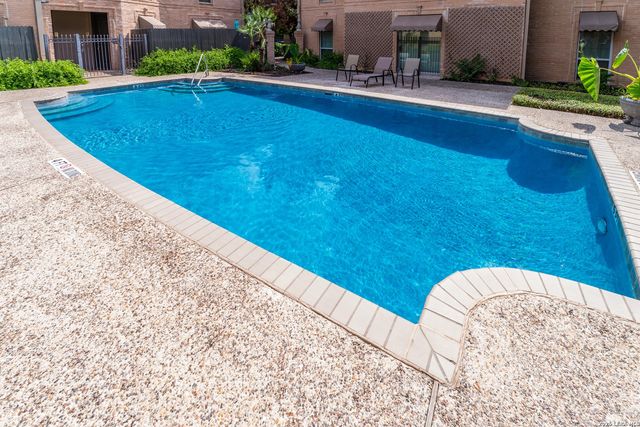 7707 Broadway Apt 26A, San Antonio, TX 78209