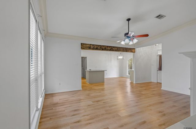 17160 Fountainbleau Dr, Prairieville, LA 70769