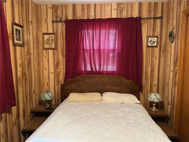 1926 Deer Trail, Spooner, WI 54801