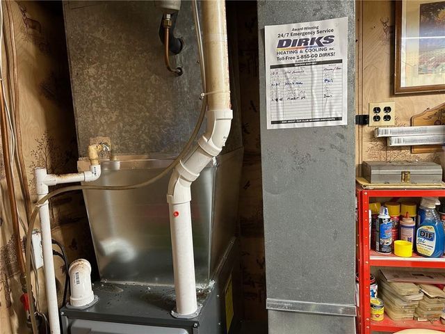 1926 Deer Trail, Spooner, WI 54801