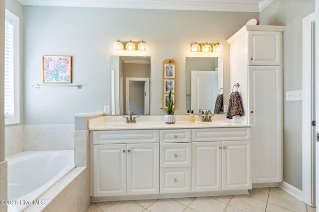 17 Jenn Road, Burgaw, NC 28425