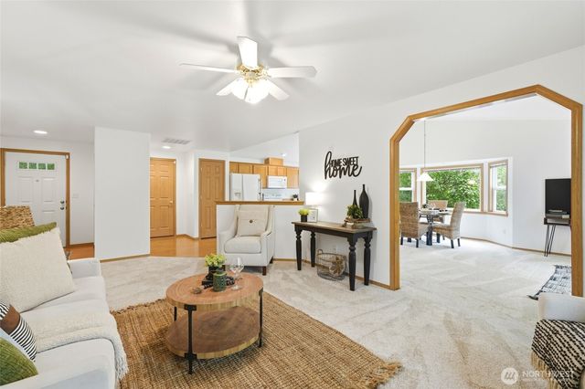 5106 68th Avenue NE, Marysville, WA 98270