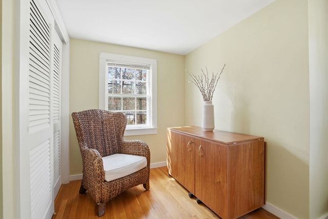 34 Winter St, Duxbury, MA 02332