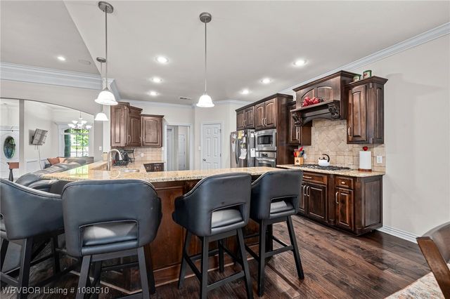 6914 Woodhaven Circle, Fort Smith, AR 72916