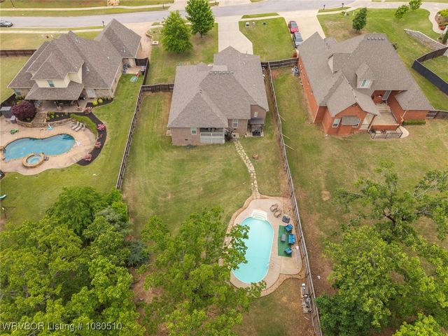 6914 Woodhaven Circle, Fort Smith, AR 72916