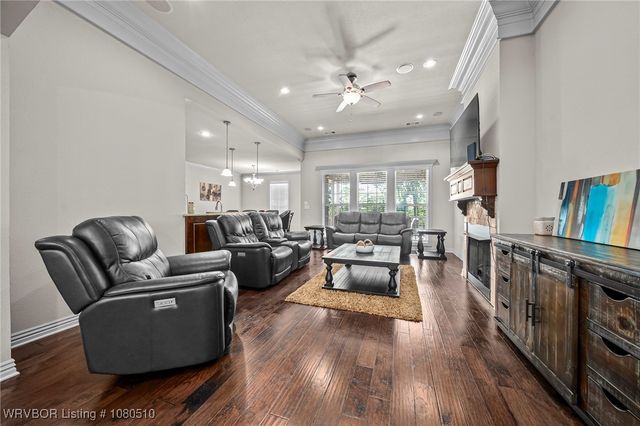 6914 Woodhaven Circle, Fort Smith, AR 72916
