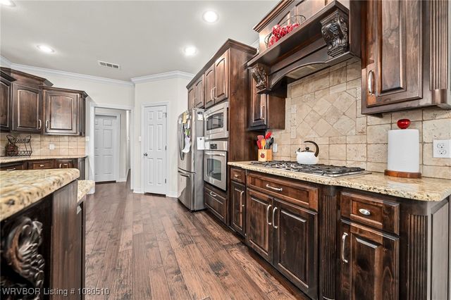 6914 Woodhaven Circle, Fort Smith, AR 72916