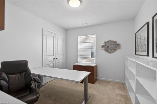 134 Brookside LN, Suffolk, VA 23434