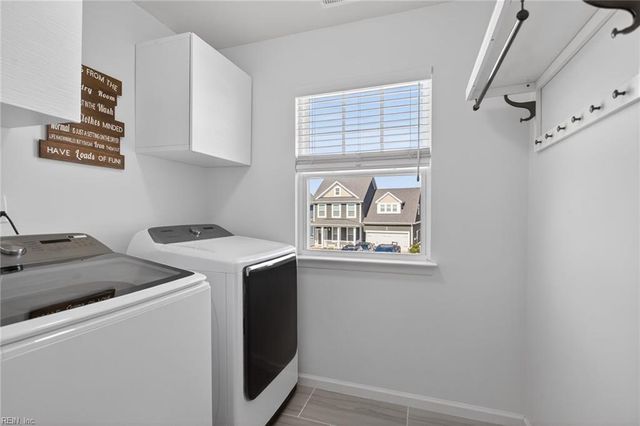 134 Brookside LN, Suffolk, VA 23434