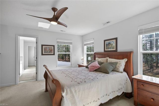 134 Brookside LN, Suffolk, VA 23434