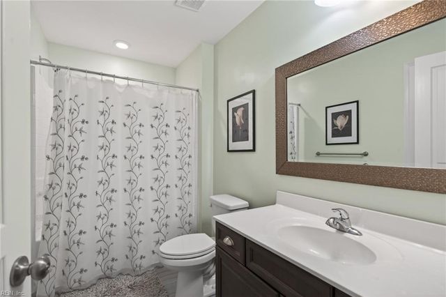 134 Brookside LN, Suffolk, VA 23434