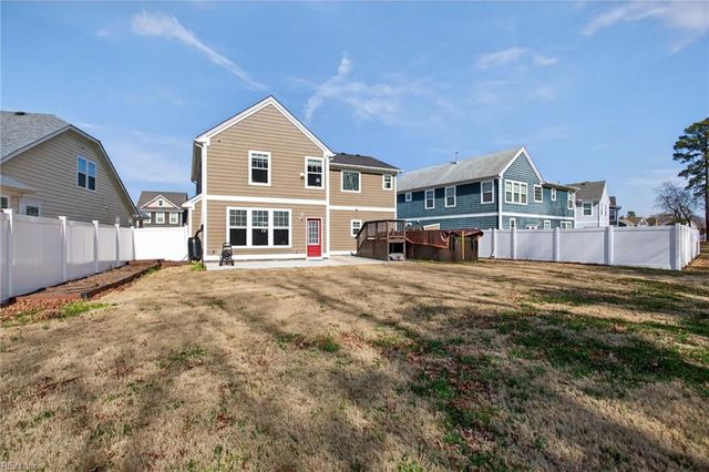 134 Brookside LN, Suffolk, VA 23434