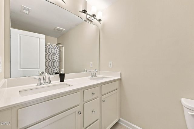 810 Journey Lane, Mebane, NC 27302