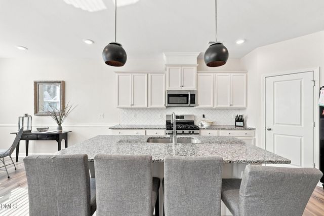 810 Journey Lane, Mebane, NC 27302