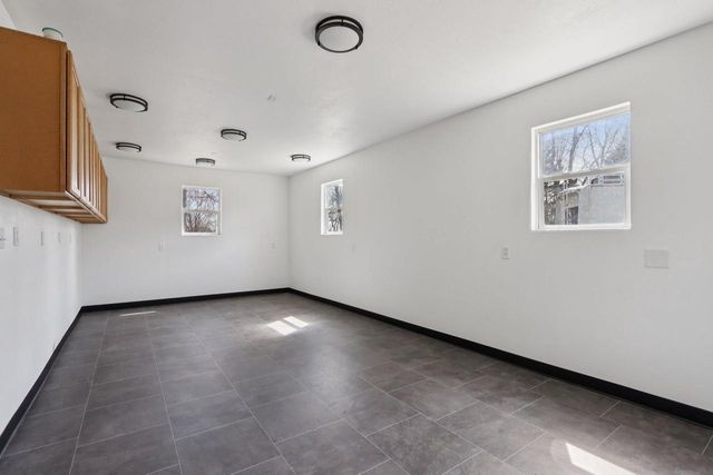 N87W36989 Mapleton ROAD, Oconomowoc, WI 53066