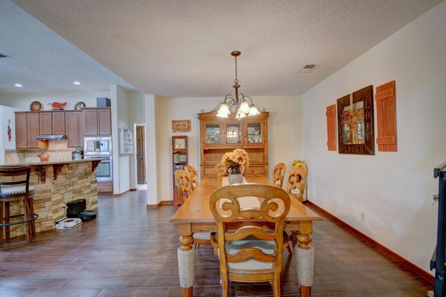 5016 San Adan Avenue NW, Albuquerque, NM 87120