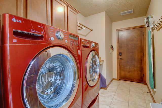 5016 San Adan Avenue NW, Albuquerque, NM 87120