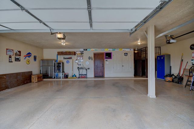 5016 San Adan Avenue NW, Albuquerque, NM 87120