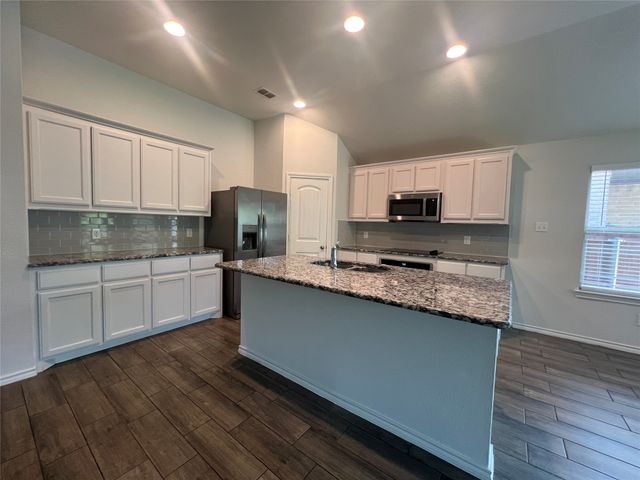 3736 Maroon Creek Road, Aubrey, TX 76227