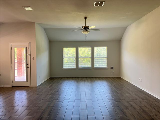 3736 Maroon Creek Road, Aubrey, TX 76227