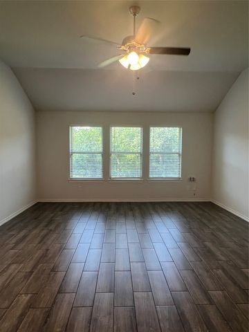 3736 Maroon Creek Road, Aubrey, TX 76227