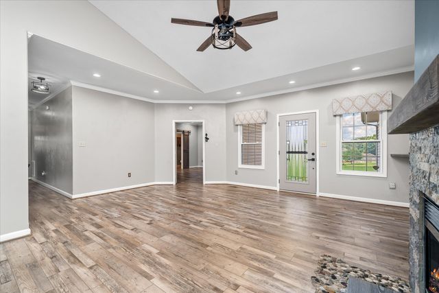 293 S Victor Way, Crossville, TN 38555
