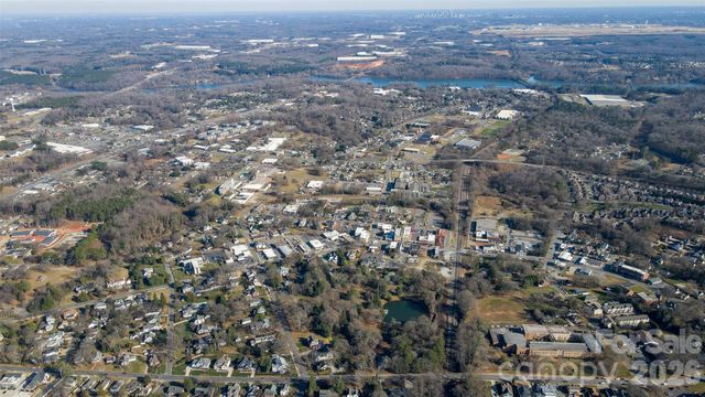 29 N Main Street N, Belmont, NC 28012