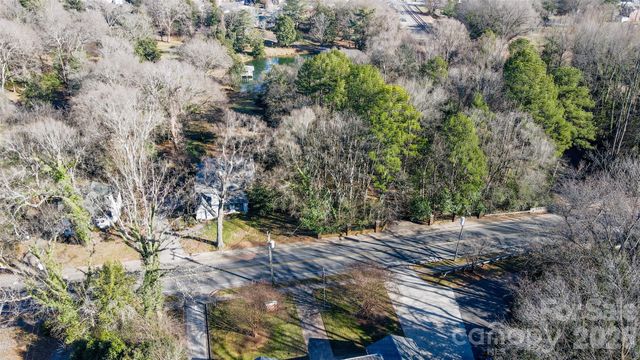 29 N Main Street N, Belmont, NC 28012