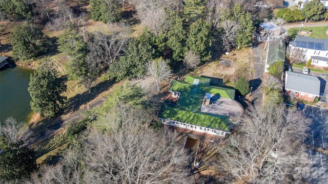 29 N Main Street N, Belmont, NC 28012