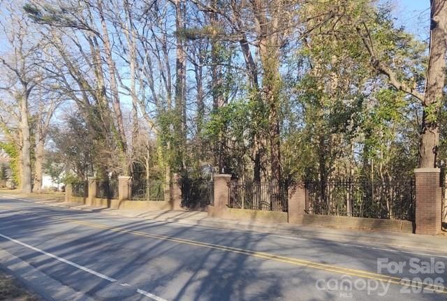 29 N Main Street N, Belmont, NC 28012