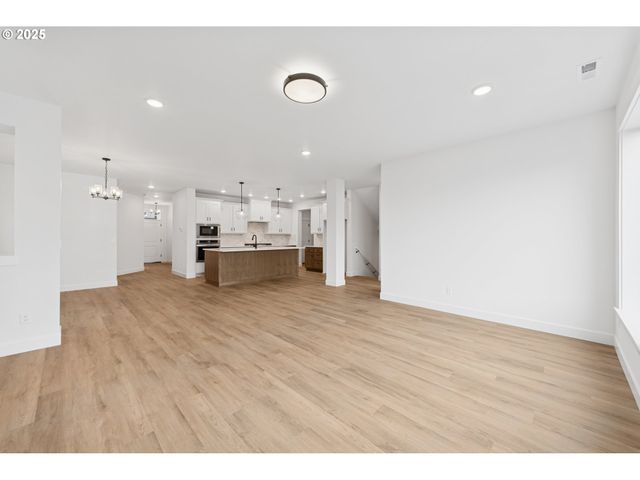 15480 Sw Everglade Ave, Tigard, OR 97224