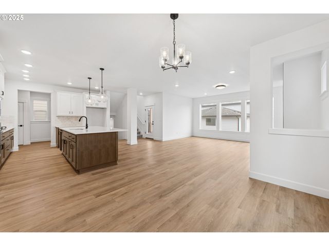 15480 Sw Everglade Ave, Tigard, OR 97224