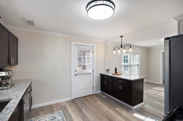 610 NE 2nd, Atkins, AR 72823