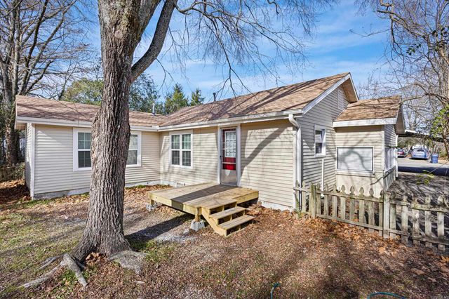 610 NE 2nd, Atkins, AR 72823