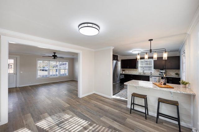 610 NE 2nd, Atkins, AR 72823