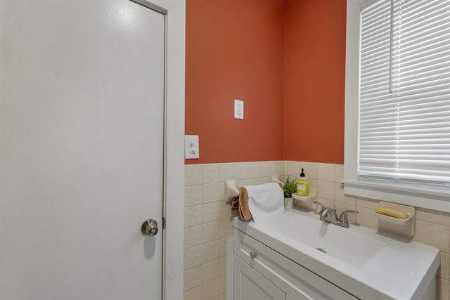 33 Chandler Brook Road, Newbury, NH 03255