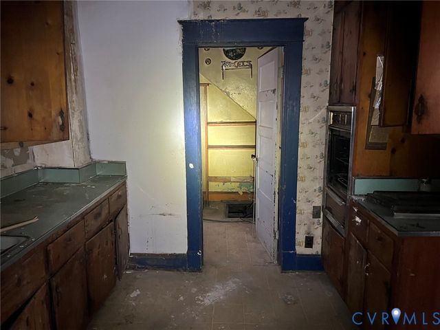 1633 Stuart Ave, Petersburg, VA 23803