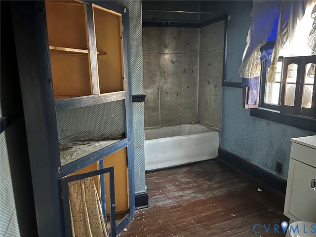 1633 Stuart Ave, Petersburg, VA 23803