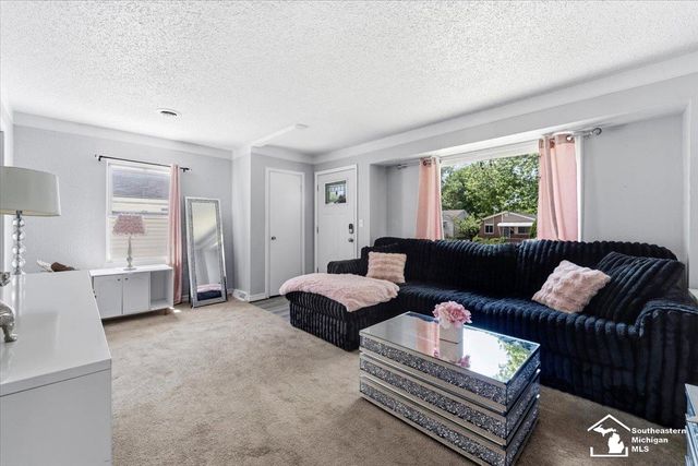 6717 Cornell Street, Taylor, MI 48180
