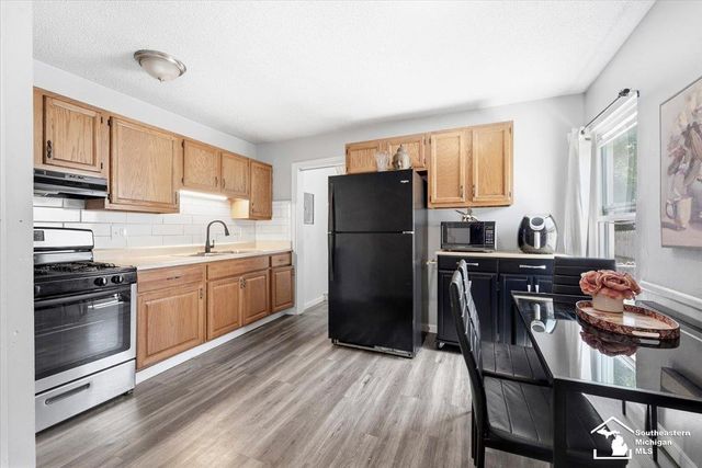 6717 Cornell Street, Taylor, MI 48180