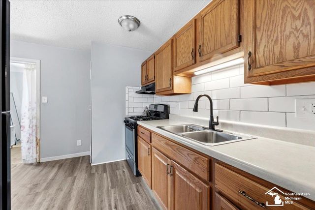 6717 Cornell Street, Taylor, MI 48180