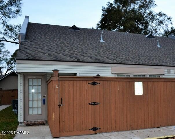 319 Artisan Road A, Lafayette, LA 70508
