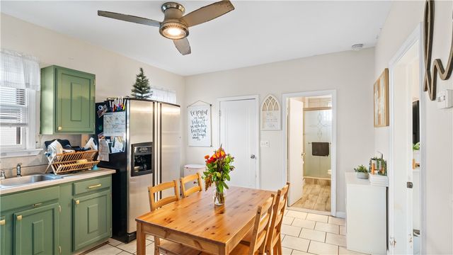 18 Amory Street, Providence, RI 02904