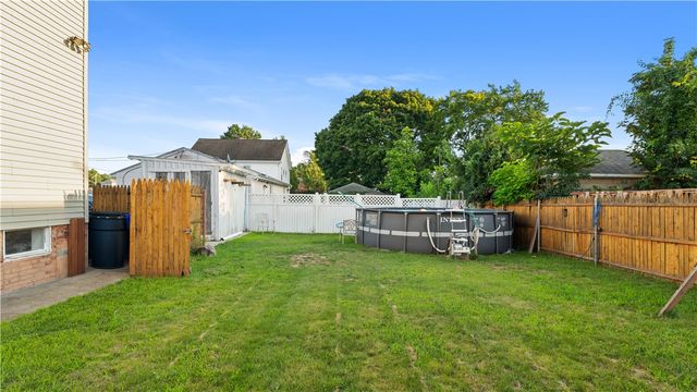 18 Amory Street, Providence, RI 02904