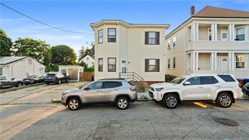 18 Amory Street, Providence, RI 02904