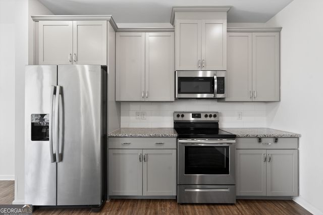 185 Madison Bend, Woodstock, GA 30188