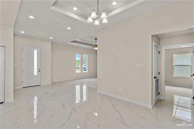 5932 N Playa Del Sol Street, Edinburg, TX 78541