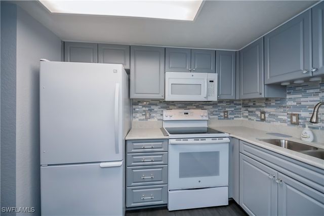 1051 Forrest Nelson BLVD D-104, Port Charlotte, FL 33952