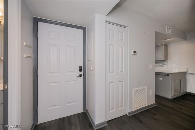 1051 Forrest Nelson BLVD D-104, Port Charlotte, FL 33952