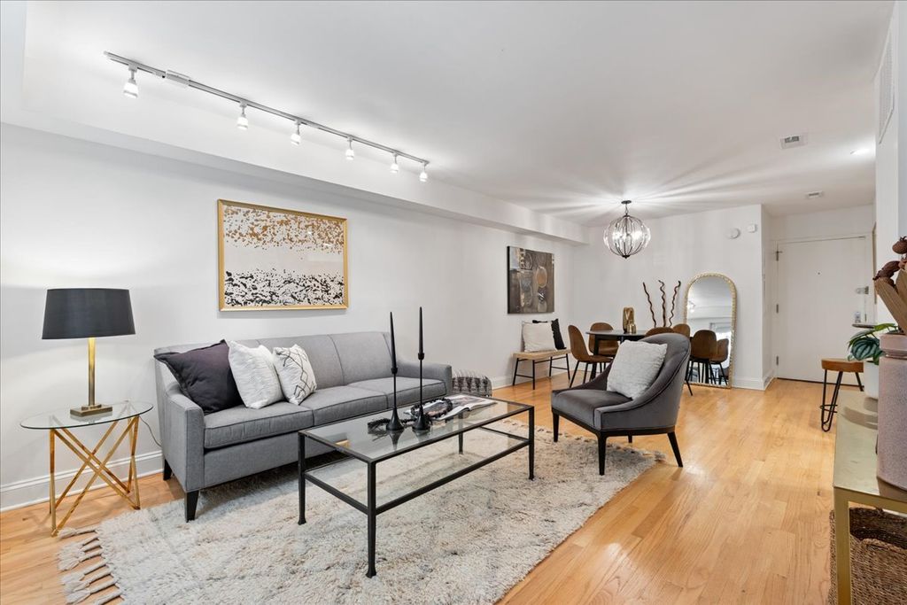 2045 N Larrabee Street 7102, Chicago, IL 60614 — photo 2